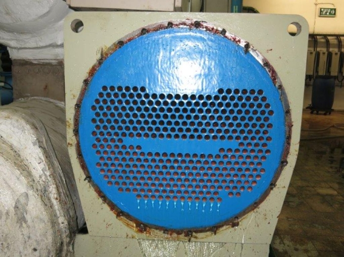 מעבה אחרי ניקוי מקצועי של גור טכנולוגיות