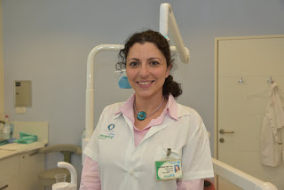 ד"ר ורדה חאג', מומחית למחלות חלל הפה