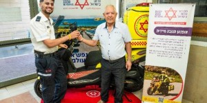 באר שבע: אופנוע חירום חדש של מד"א יציל חיים בנגב אופנוע החירום החדש של מד