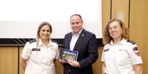 "הפכתם אותנו לארגון הרבה יותר טוב": מאות בוגרי השירות הלאומי סיימו את שירותם במד"א טקס סיום השירות הלאומי במד