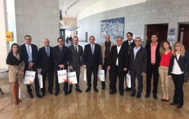 המלונאים יצאו לסיור היכרות בהרצליה, בהובלת 'מורי הדרך' המלונאים יצאו לסיור היכרות בהרצליה, בהובלת 'מורי הדרך' ראש העיר ויו