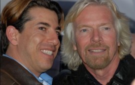 ערב הסעודית ווירג'ין גלקטיק ישתפו פעולה בנושא טיסות לחלל, שיגור לוויינים ותעשיית בידור ופנאי לחלל אלירון ירון וסר ריצ'רד ברנסון( צילום: יח