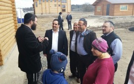 כפר לפליטים יהודים באוקראינה