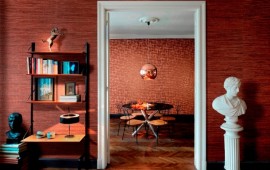 שובו של השעם: לא פקק ליין - חיפוי לקיר חיפויי הקיר מבוססים על צבעים טבעיים כאשר בחלקם שזורים גווני כסף, זהב ונחושת המייצרים ברק