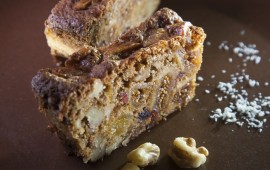 עוגת פירות יבשים מקמח כוסמין לבן עוגת פירות יבשים מקמח כוסמין לבן (צילום:מנחם גרייבסקי)