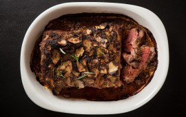 רשת טיב טעם מעניקה מתכון לשולחן הסדר - רוסט אנטריקוט שלם משובח צילום: אפיק גבאי