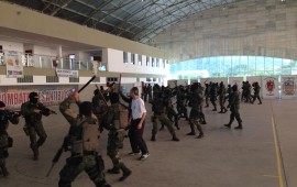 מאסטר קובי בדרך לישראל - באימון כוחות צבא ומשטרה בברזיל אימון קרב מגע מאסטר קובי ליכטנשטיין