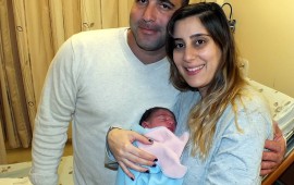 מזל טוב במשקל 3,065 ק"ג בביה"ח פדה-פוריה נולד התינוק המתוק של קורין וחגי יחזקאל, במשקל 3,065