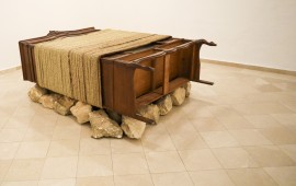 שיח-גלריה בתערוכה של יאניס קונליס - האמן אייל אסולין בשיחה עם דליה מנור