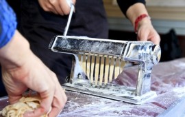 מבשלים ביחד סדנאות בישול זוגיות