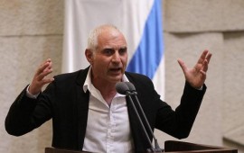 מסתמן: ישראלים שנפגעו מטרור בחו"ל יוכרו כנפגעי פעולות איבה יוזם הצעת החוק: חבר הכנסת חיים ילין