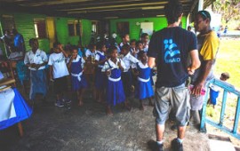 בעקבות אסון הציקלון וינסטון: ישראל מושיטה סיוע לפיג'י ישראל מושיטה סיוע לפיג'י