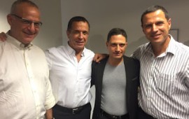 ארנסט אנד יאנג וטולצ'ינסקי חנכו משרדים בפארק ההי טק בבאר-שבע מימין לשמאל : רונן בראל, רוביק דנילוביץ', מנחם טולצ'ינסקי, דורון שטרן