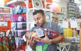 טילטיל במשימה חדשה: חזרה לביה''ס טילטיל מתכונן לחזרה לבית הספר. צילום: אלון גנון