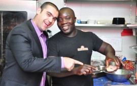 אלקנה ביטון חוזר למטבח elkaNA