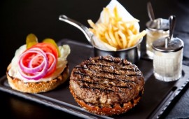 אביב הגיע: יונתן רושפלד פותח את עונת הבראנצ'ים