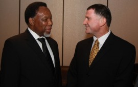 אדלשטיין לדרום אפריקה: אימרו "לא" למדינה פלסטינית