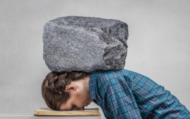 דיקור סיני למיגרנות – איך מפסיקים את הכאב? דיקור סיני למיגרנה. רפאל רוזנסקי מטפל בדיקור סיני