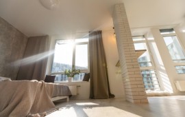 כיצד נבחר את הוילון הנכון לחדר השינה? קרדיט תמונה FREEPIK