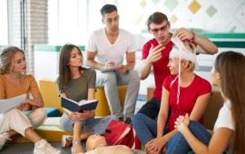 קורס עזרה ראשונה משרד החינוך – אתם חייבים לעבור אותו אם ברצונכם לקבל תעודת הוראה קרדיט תמונה FREEPIK