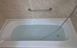 חידוש אמבטיה: פתרון חכם למראה חדש בלי הרס קרדיט: Classic Bath