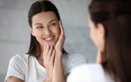 על אלסטין וחשיבותו למראה עור הפנים שלנו קרדיט תמונה Shutterstock