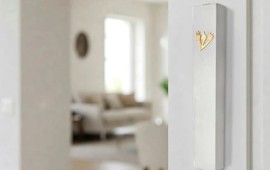 מדריך לבחירת בית מזוזה מעוצב: יוקרה, אמנות וחיבור אישי